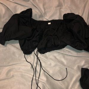 Cute shein front tie crop top!